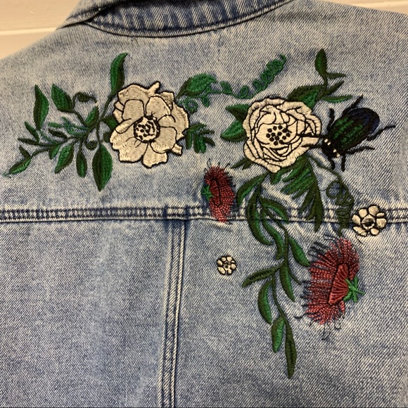H&M Coachella Embroidered Jean Jacket 4 - Picture 9 of 12